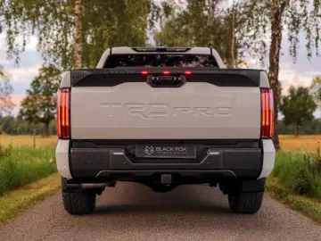 Toyota Tundra Crew Max   TRD Pro