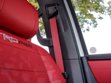 Toyota Tundra Crew Max   TRD Pro
