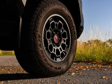 Toyota Tundra Crew Max   TRD Pro