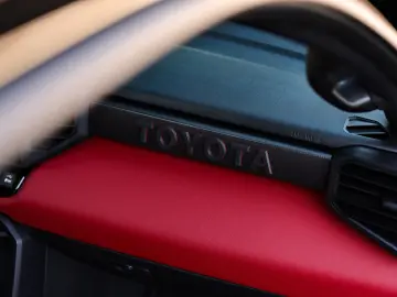 Toyota Tundra Crew Max   TRD Pro