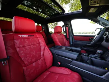 Toyota Tundra Crew Max   TRD Pro