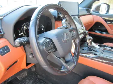 LEXUS LX 600 SUPERIOR VIP