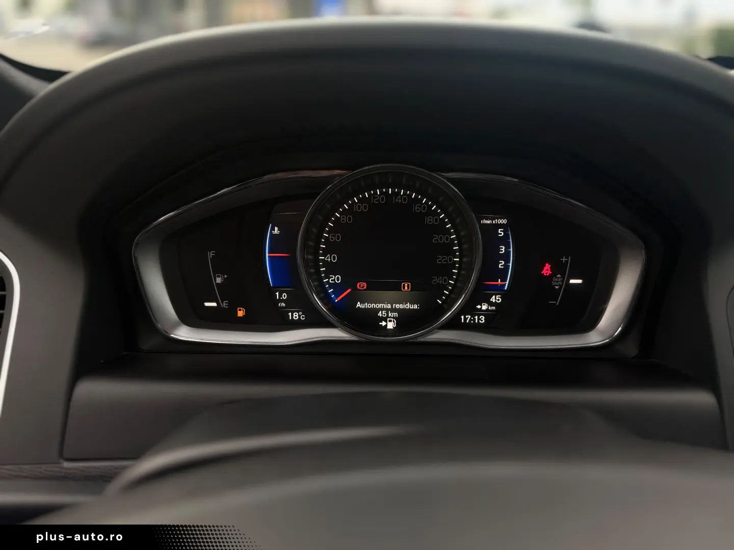 Volvo XC60 2.0 D R Design an 2017  Euro6