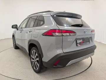 TOYOTA Corolla Cross 2.0 Hybrid FWD Team Deutschland LE