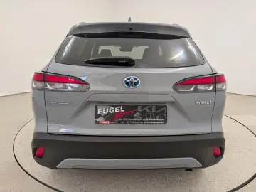 TOYOTA Corolla Cross 2.0 Hybrid FWD Team Deutschland LE