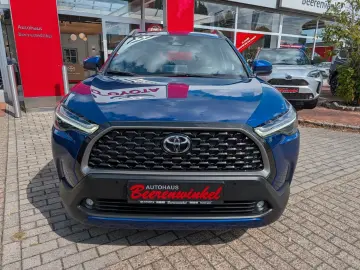 TOYOTA Corolla Cross 2.0-l-VVT-i Hybrid Style-Comfort