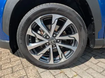 TOYOTA Corolla Cross 2.0-l-VVT-i Hybrid Style-Comfort
