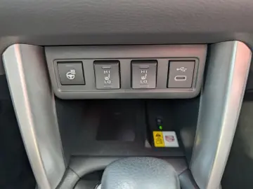 TOYOTA Corolla Cross 2.0-l-VVT-i Hybrid Style-Comfort