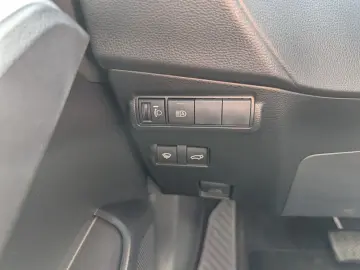 TOYOTA Corolla Cross 2.0-l-VVT-i Hybrid Style-Comfort
