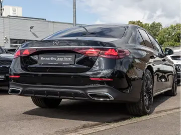 Mercedes-Benz E 220 d 4M AMG-Sport Super Pano Burm Night