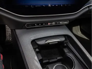 Mercedes-Benz E 220 d 4M AMG-Sport Super Pano Burm Night