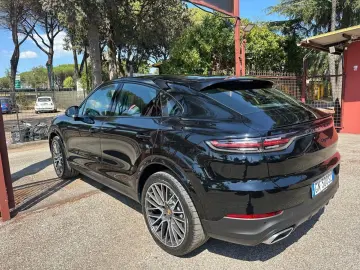 PORSCHE Cayenne Coupé 3.0 V6 E-Hybrid ROSSO CARTIER KAME