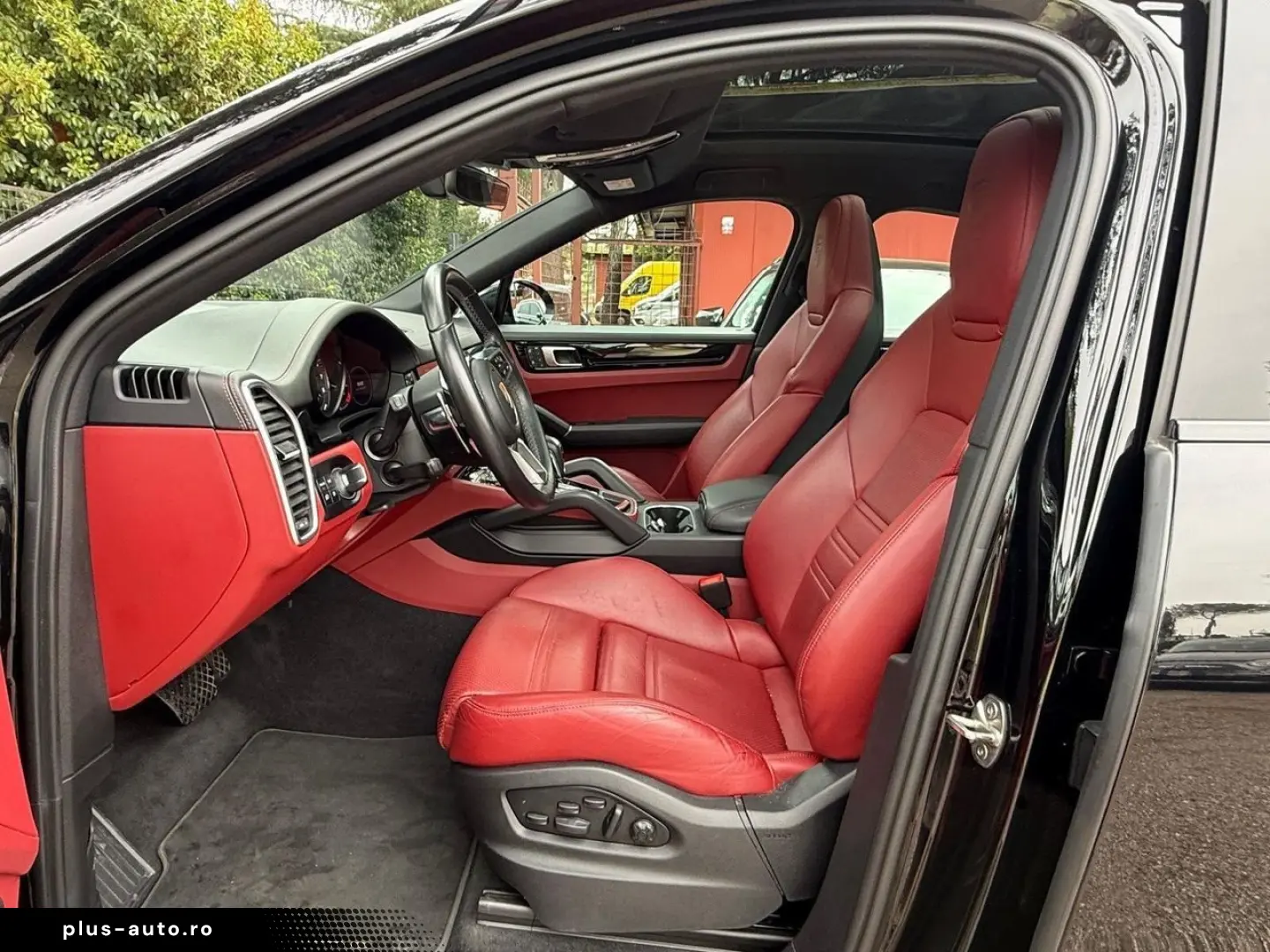 PORSCHE Cayenne Coupé 3.0 V6 E-Hybrid ROSSO CARTIER KAME