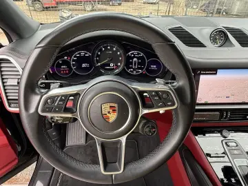 PORSCHE Cayenne Coupé 3.0 V6 E-Hybrid ROSSO CARTIER KAME