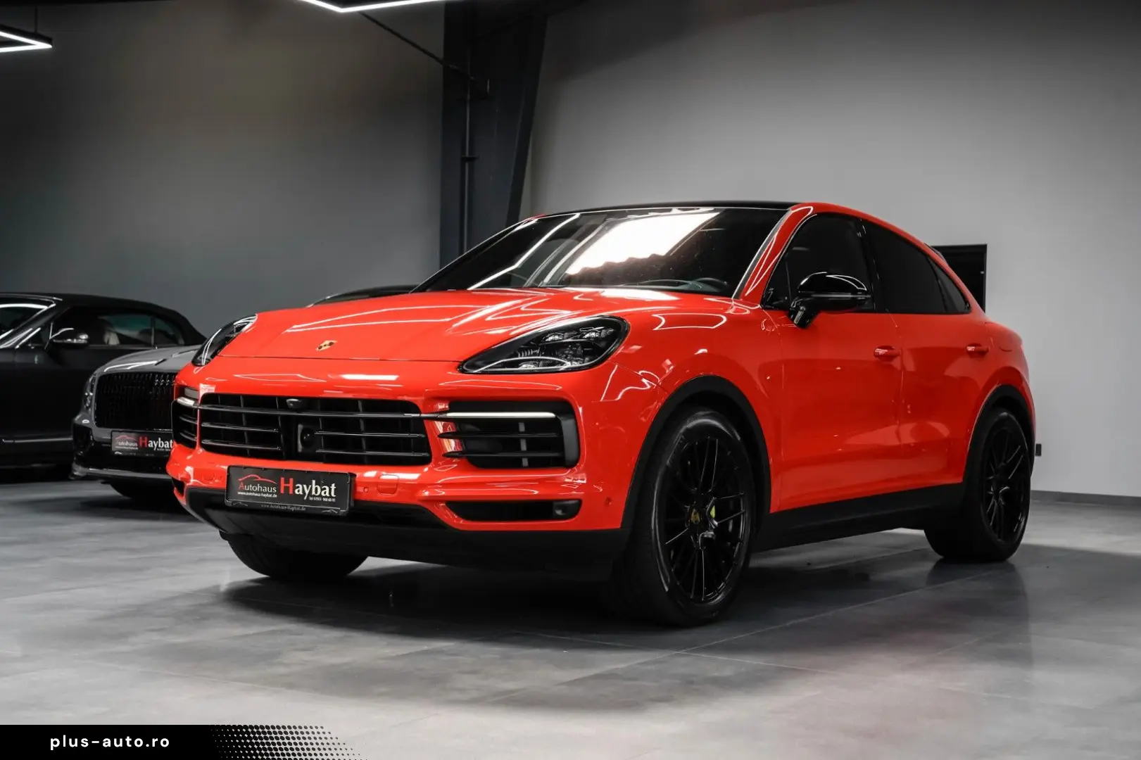 PORSCHE Cayenne Coupe Hybrid Pano-Luft-AHK-HuD-Approved