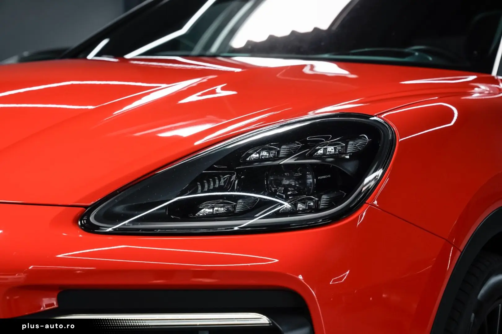 PORSCHE Cayenne Coupe Hybrid Pano-Luft-AHK-HuD-Approved