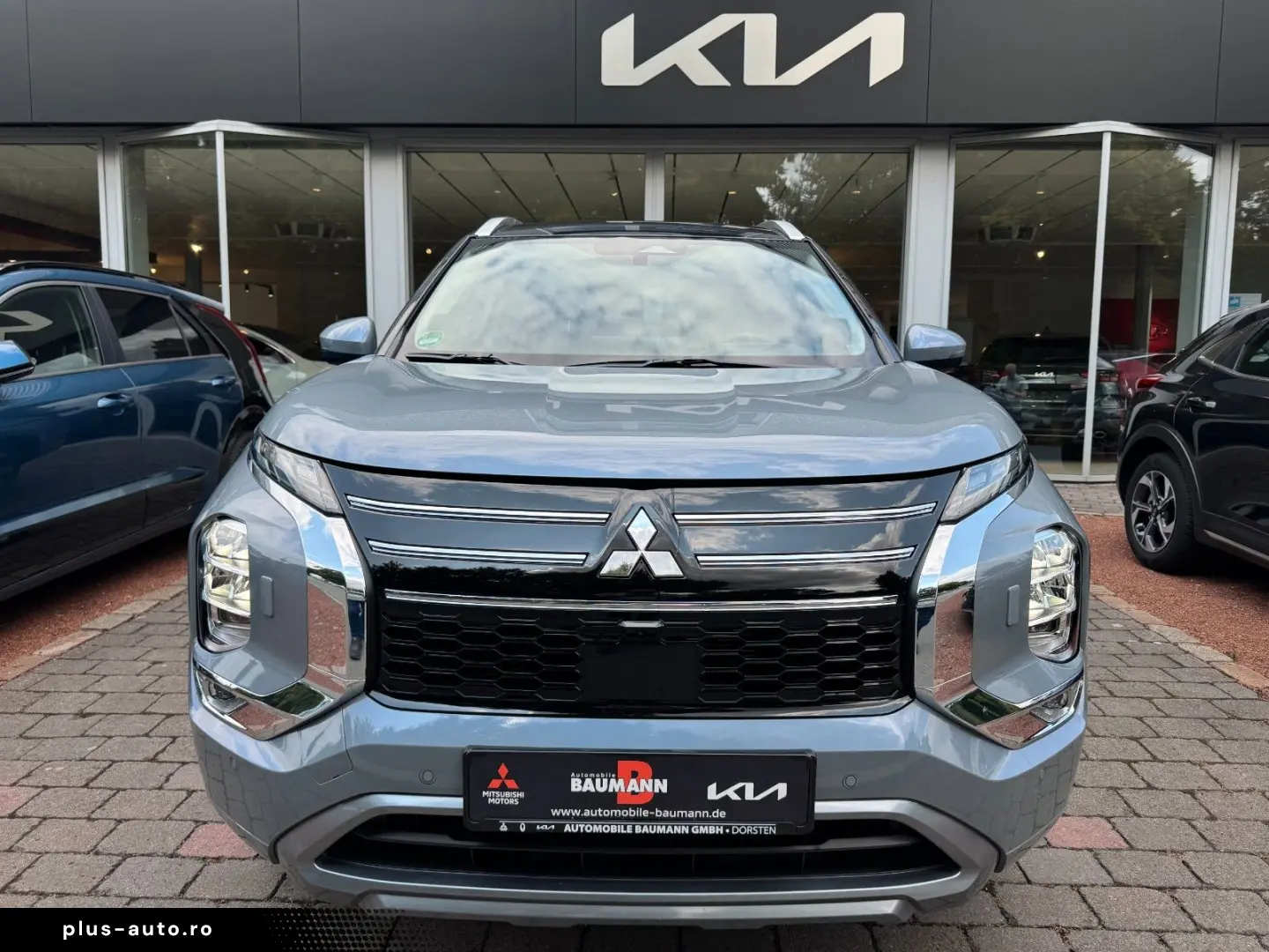 MITSUBISHI Outlander  HuD  Leder   Top