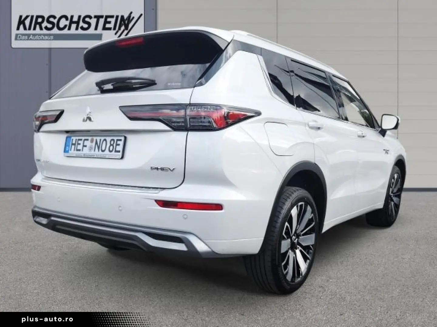 MITSUBISHI Plug-in Hybrid Outlander Diamant Top 4WD Dienstw