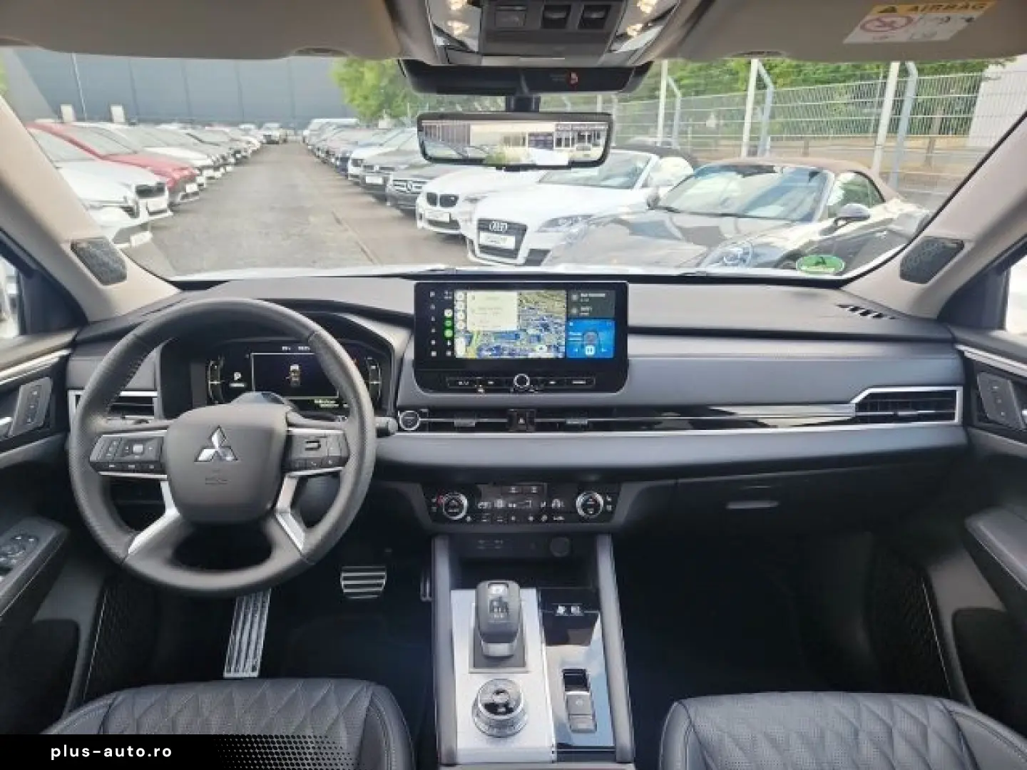 MITSUBISHI Plug-in Hybrid Outlander Diamant Top 4WD Dienstw