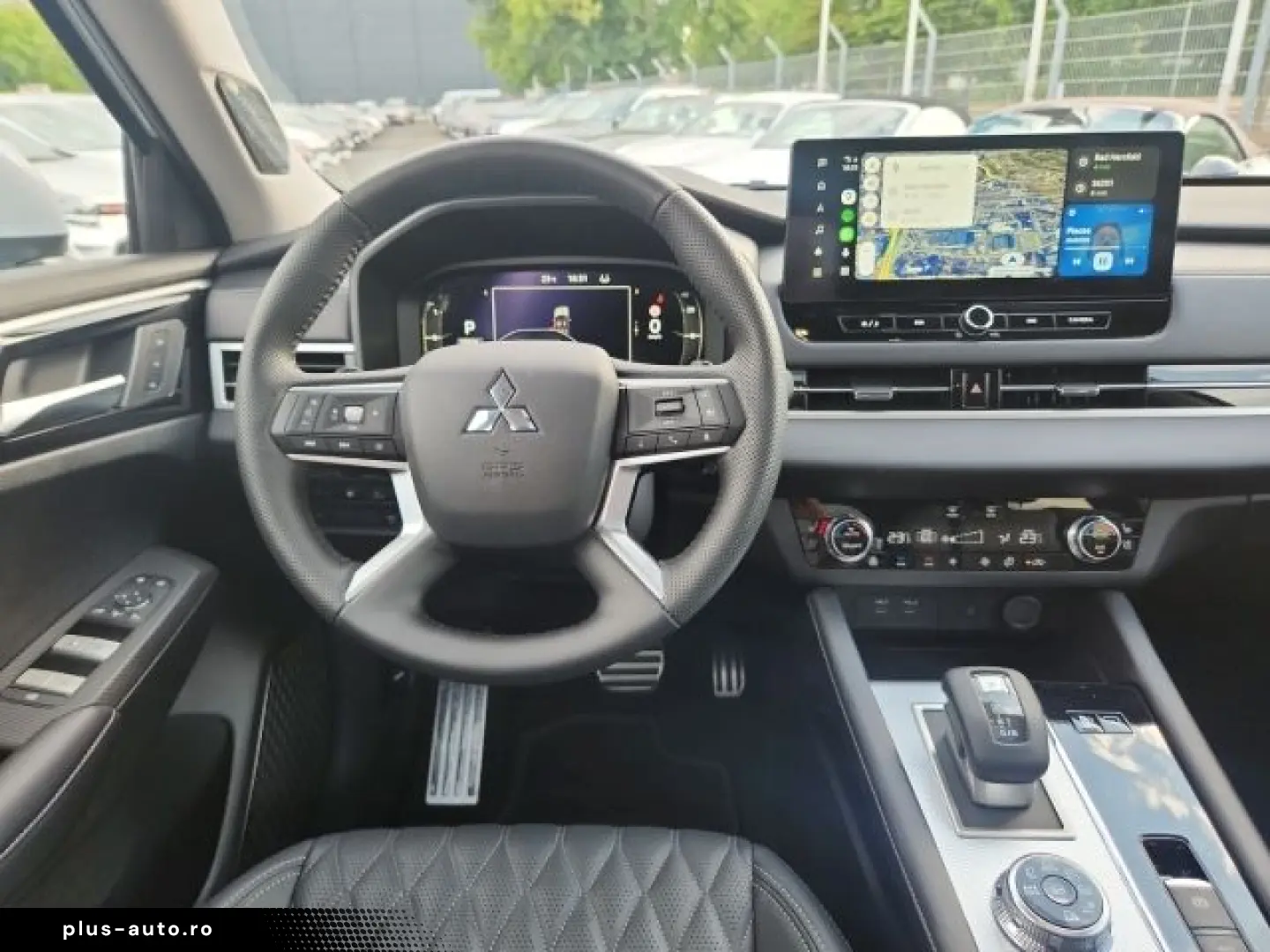 MITSUBISHI Plug-in Hybrid Outlander Diamant Top 4WD Dienstw