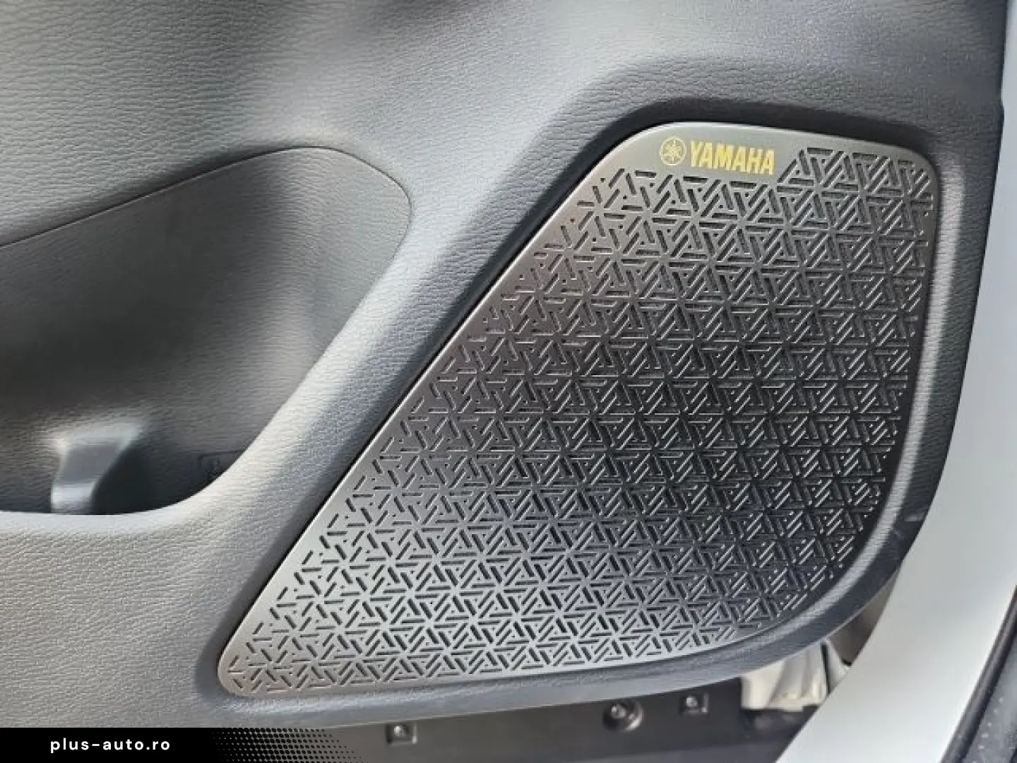 MITSUBISHI Plug-in Hybrid Outlander Diamant Top 4WD Dienstw