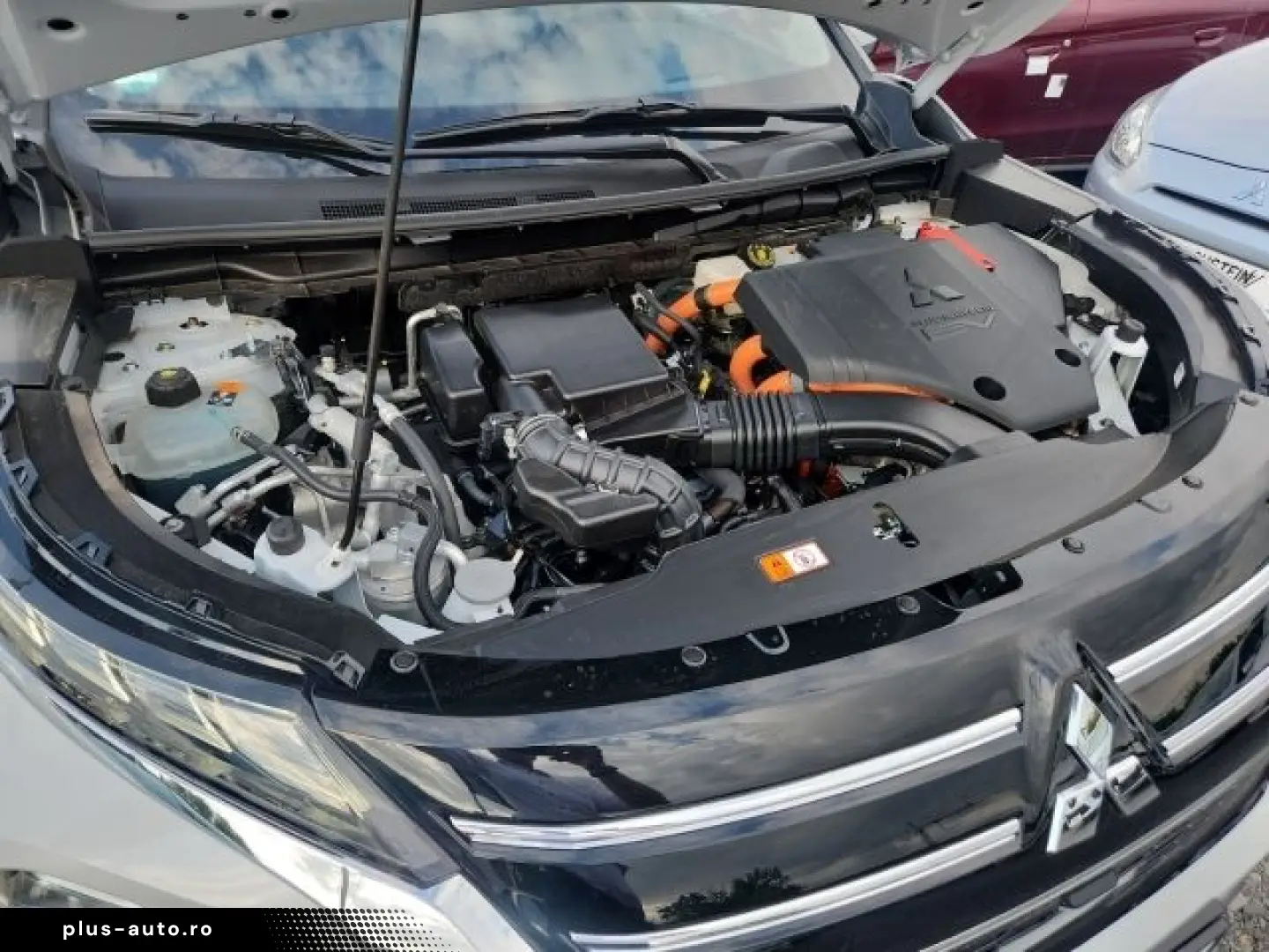 MITSUBISHI Plug-in Hybrid Outlander Diamant Top 4WD Dienstw