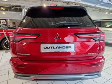 MITSUBISHI Plug-in Hybrid Outlander Diamant Top 4WD Dienstw