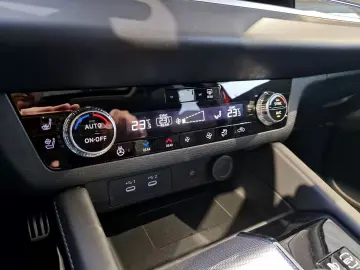 MITSUBISHI Plug-in Hybrid Outlander Diamant Top 4WD Dienstw