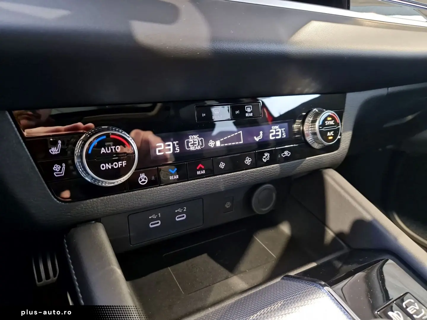 MITSUBISHI Plug-in Hybrid Outlander Diamant Top 4WD Dienstw