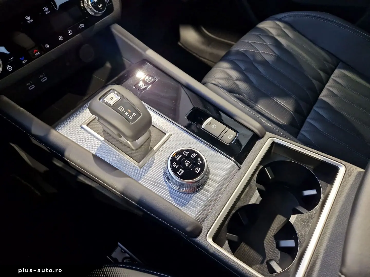MITSUBISHI Plug-in Hybrid Outlander Diamant Top 4WD Dienstw
