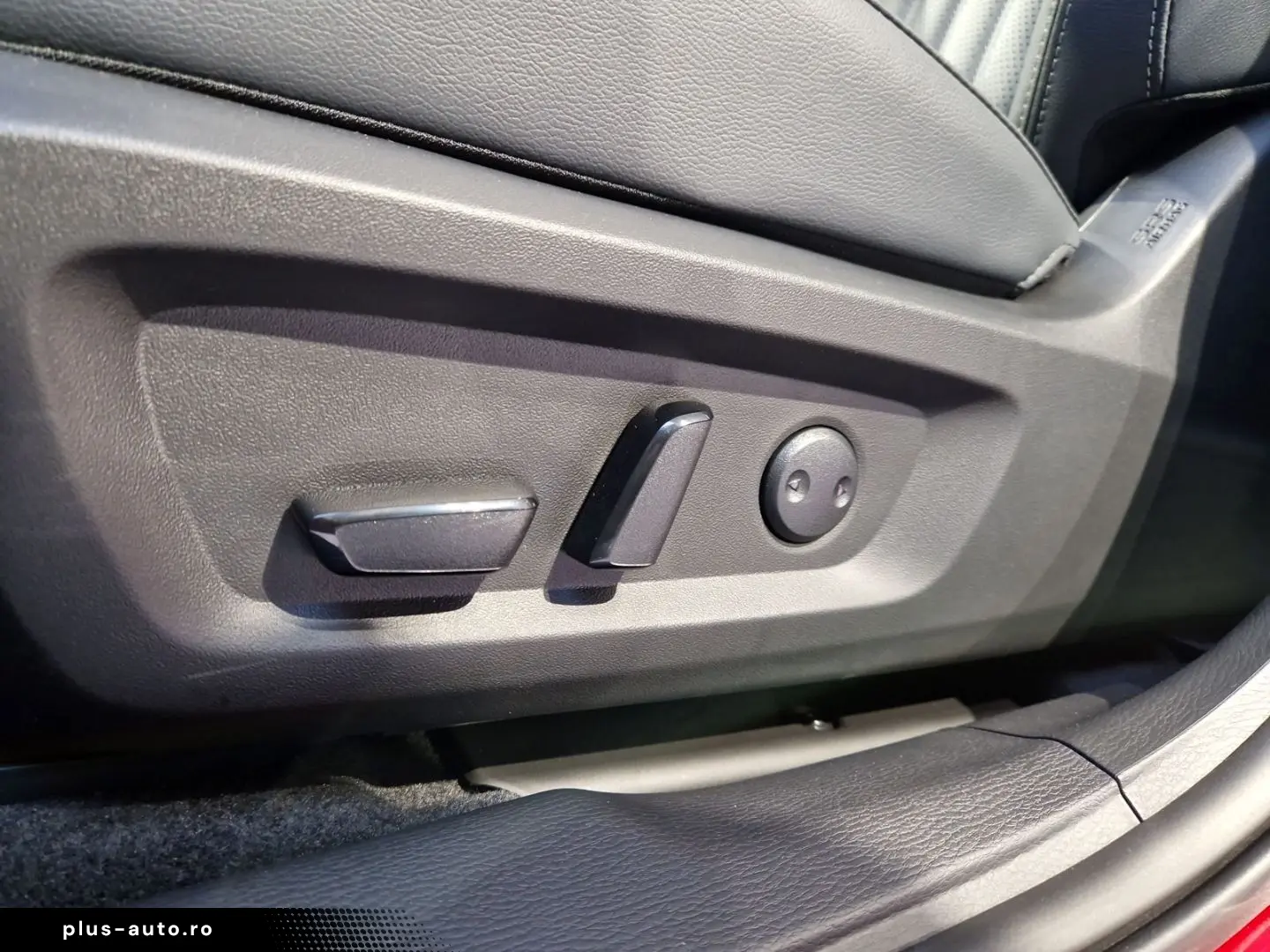 MITSUBISHI Plug-in Hybrid Outlander Diamant Top 4WD Dienstw