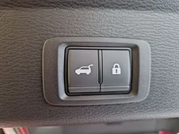 MITSUBISHI Plug-in Hybrid Outlander Diamant Top 4WD Dienstw