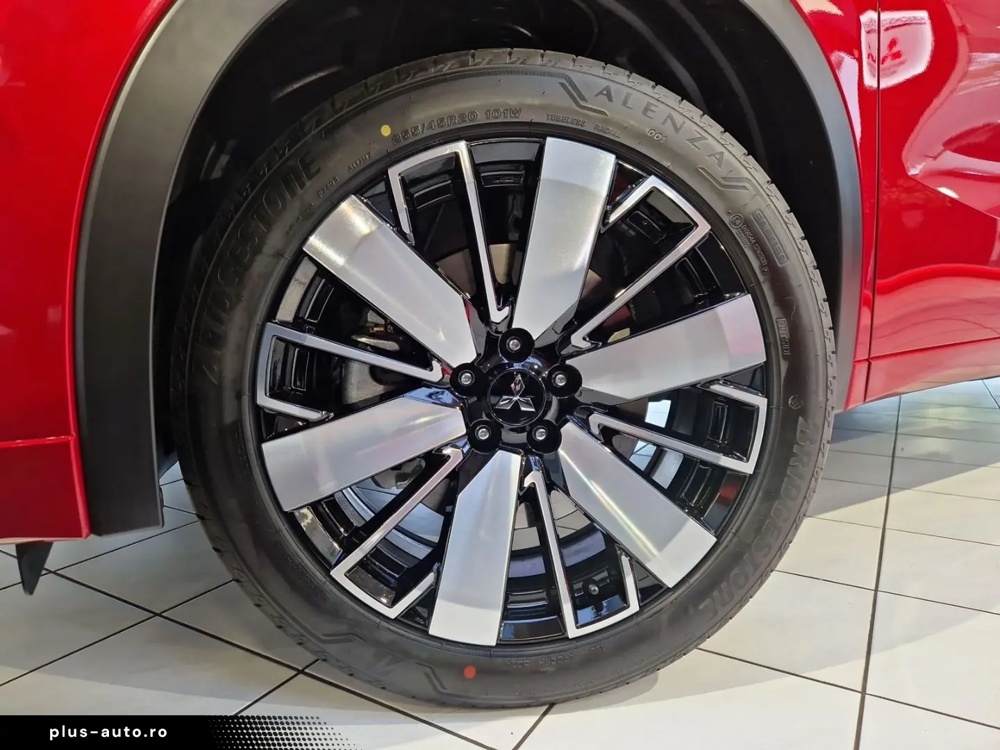 MITSUBISHI Plug-in Hybrid Outlander Diamant Top 4WD Dienstw