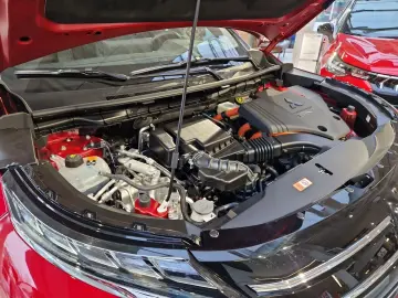 MITSUBISHI Plug-in Hybrid Outlander Diamant Top 4WD Dienstw