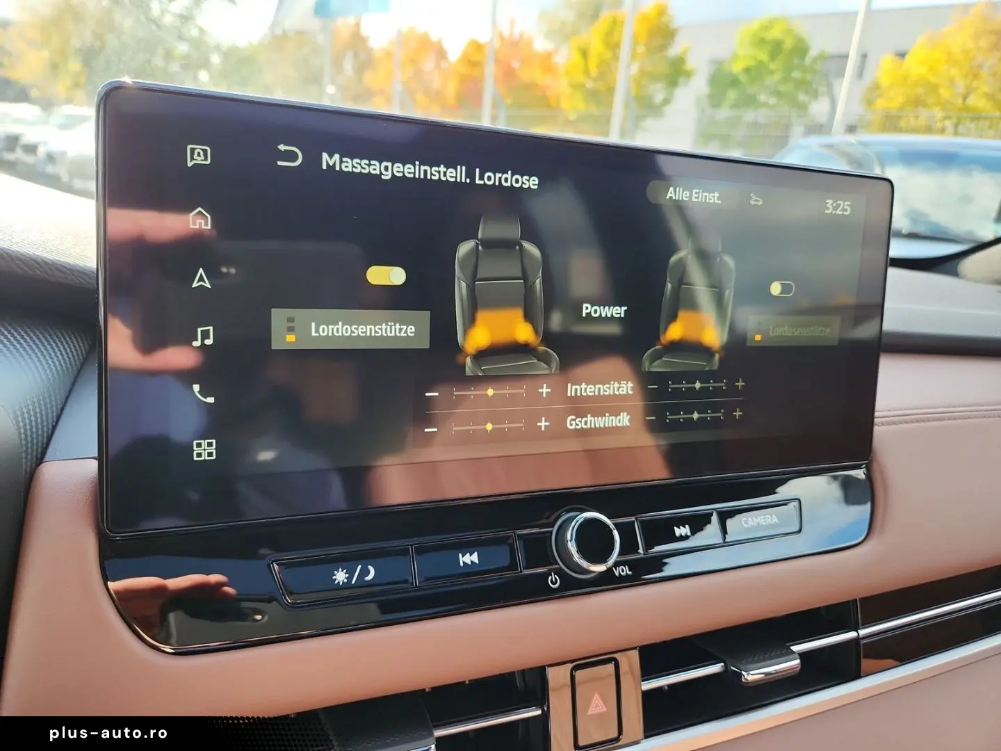 MITSUBISHI Plug-in Hybrid Outlander Top 4WD Luxury Launch-P