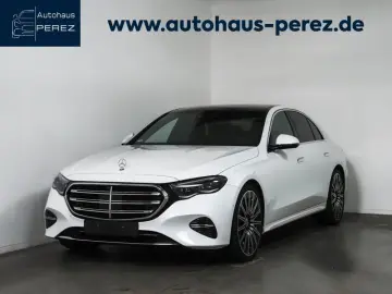 MERCEDES-BENZ E 220 d 4M EXCLUSIVE PREMIUM  SUPERSCR…