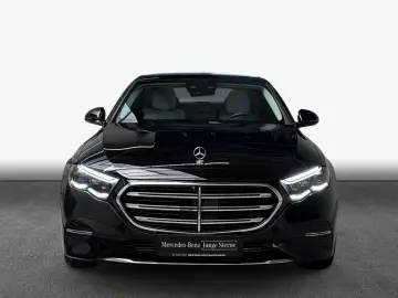 MERCEDES-BENZ E 300 de 4Matic Exclusive Premium Pano