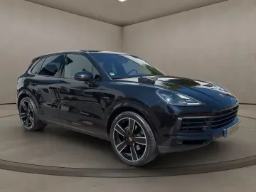 PORSCHE Cayenne E-Hybrid   22    Pano   AHK  BOSE