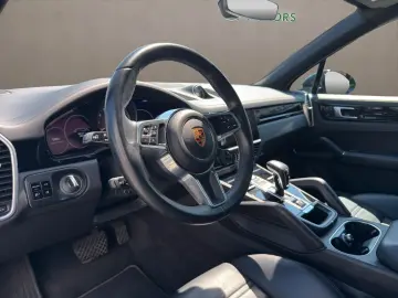 PORSCHE Cayenne E-Hybrid   22    Pano   AHK  BOSE