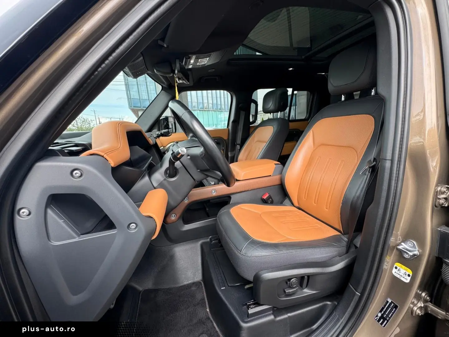 LAND ROVER Defender 110 X P300
