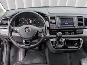 VW T6 Multivan Highline 4Mot TDI 199PS AHK LED ACC