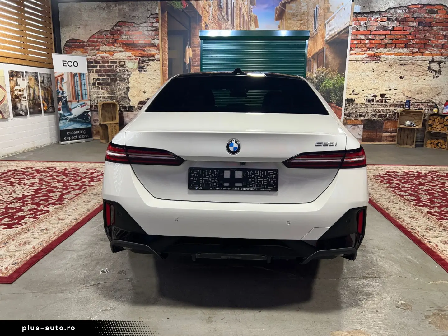 BMW 520 i M-Sport  Pano  Leder  360   Memory  H&K