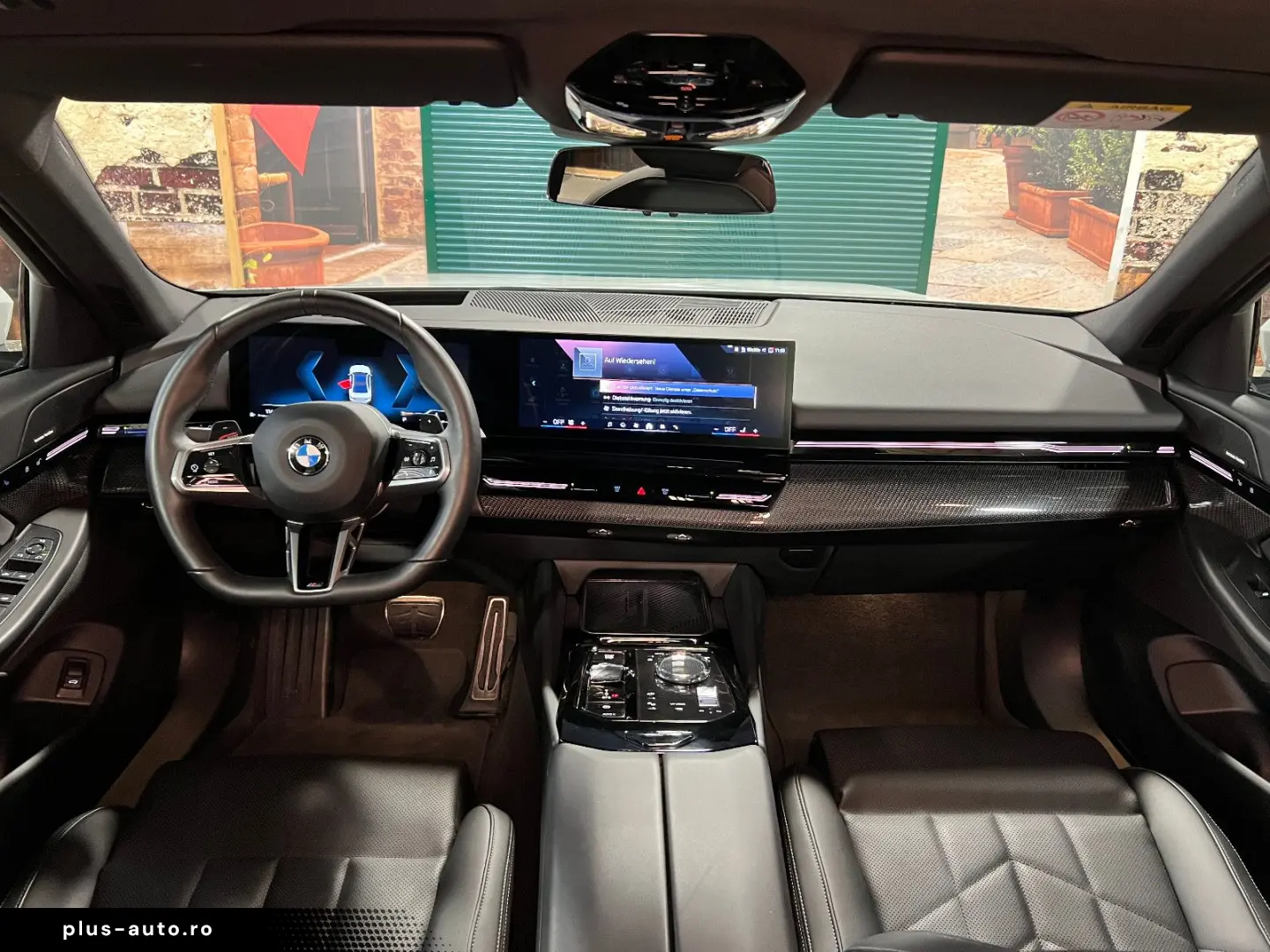 BMW 520 i M-Sport  Pano  Leder  360   Memory  H&K