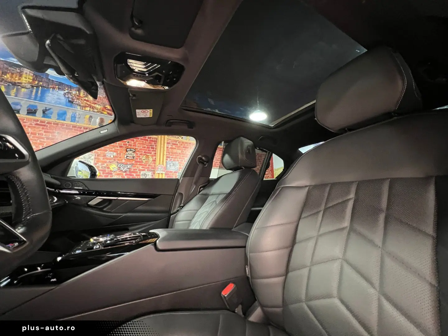 BMW 520 i M-Sport  Pano  Leder  360   Memory  H&K