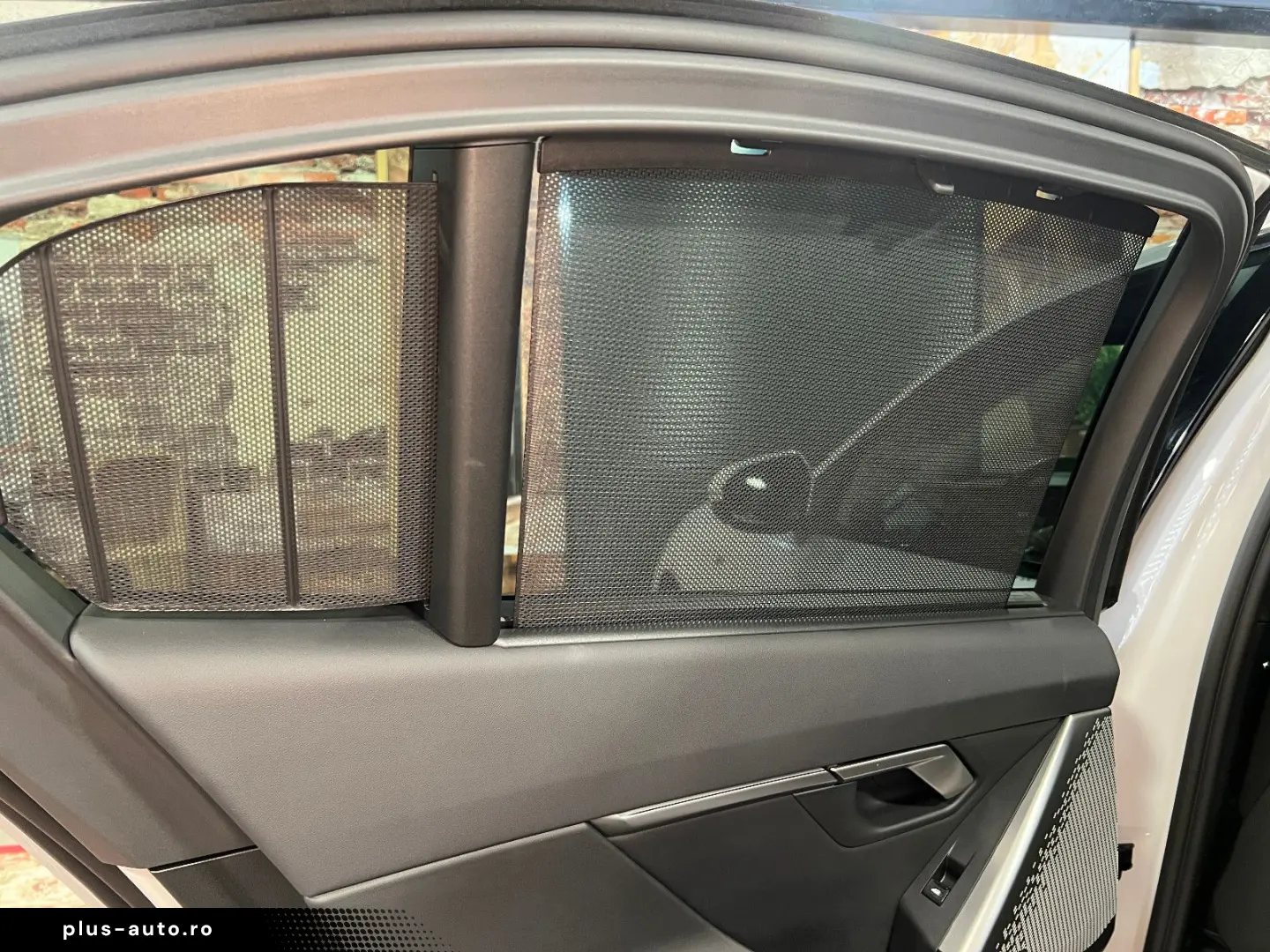 BMW 520 i M-Sport  Pano  Leder  360   Memory  H&K