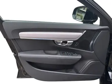 Volvo S90 T8 Recharge AWD Plus Plug-In Hybrid