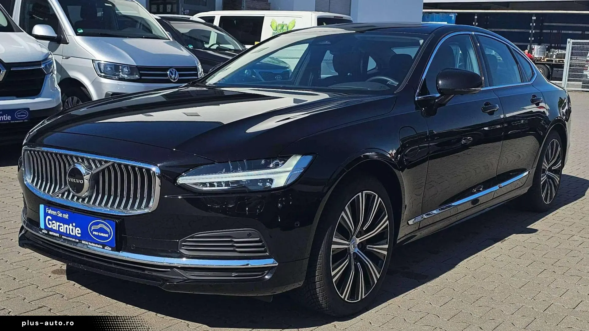 Volvo S90 Ultimate Bright Recharge Plug-In Hybrid AWD