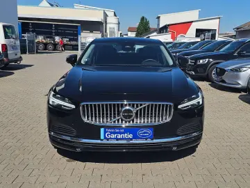 Volvo S90 Ultimate Bright Recharge Plug-In Hybrid AWD