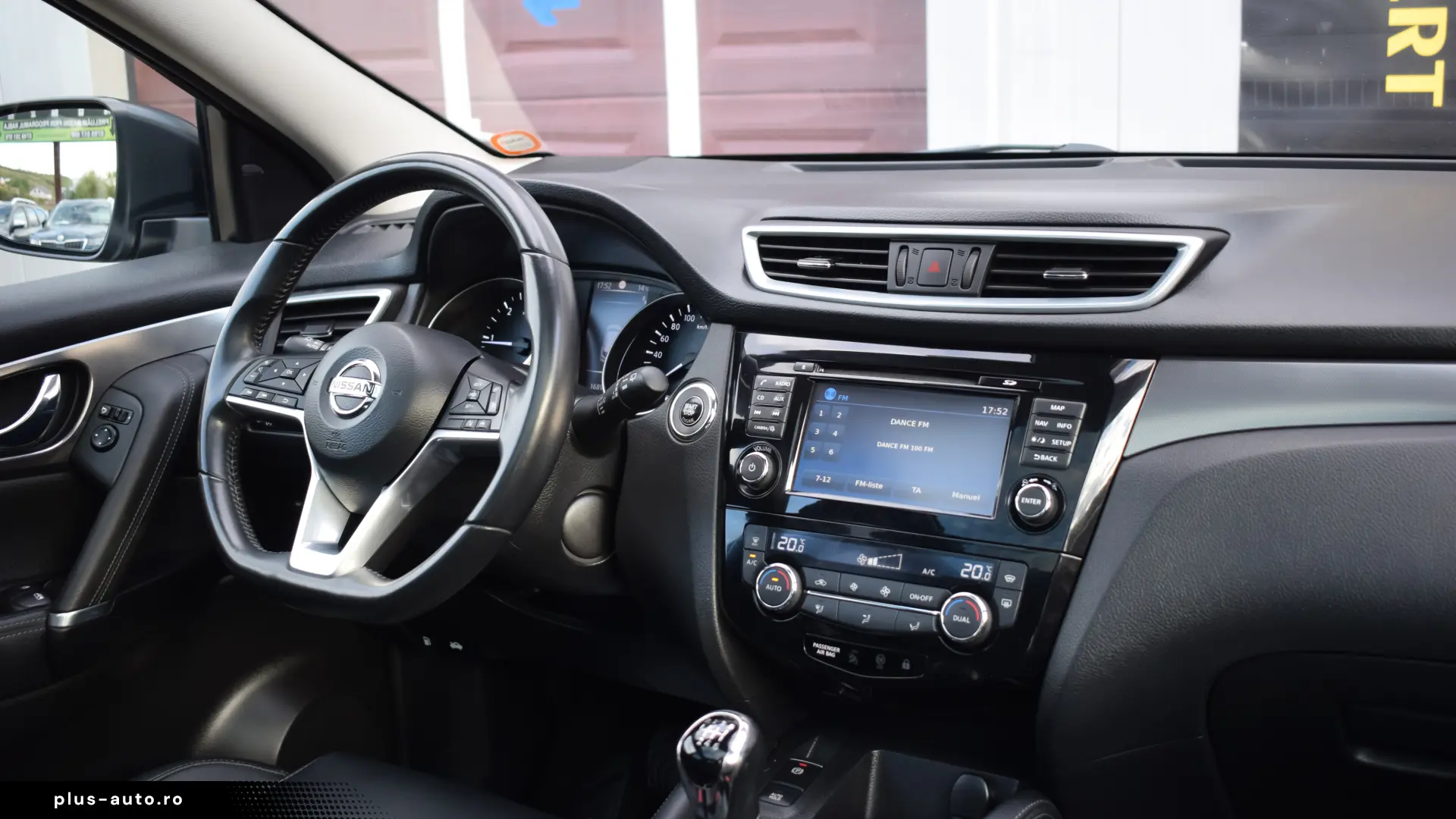Nissan Qashqai TEKNA 2018 Led Navi Camere Panorama Keyless
