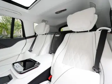 Mercedes-Benz GLS 600 Maybach   NIGHT SERIES   E-ACTIVE